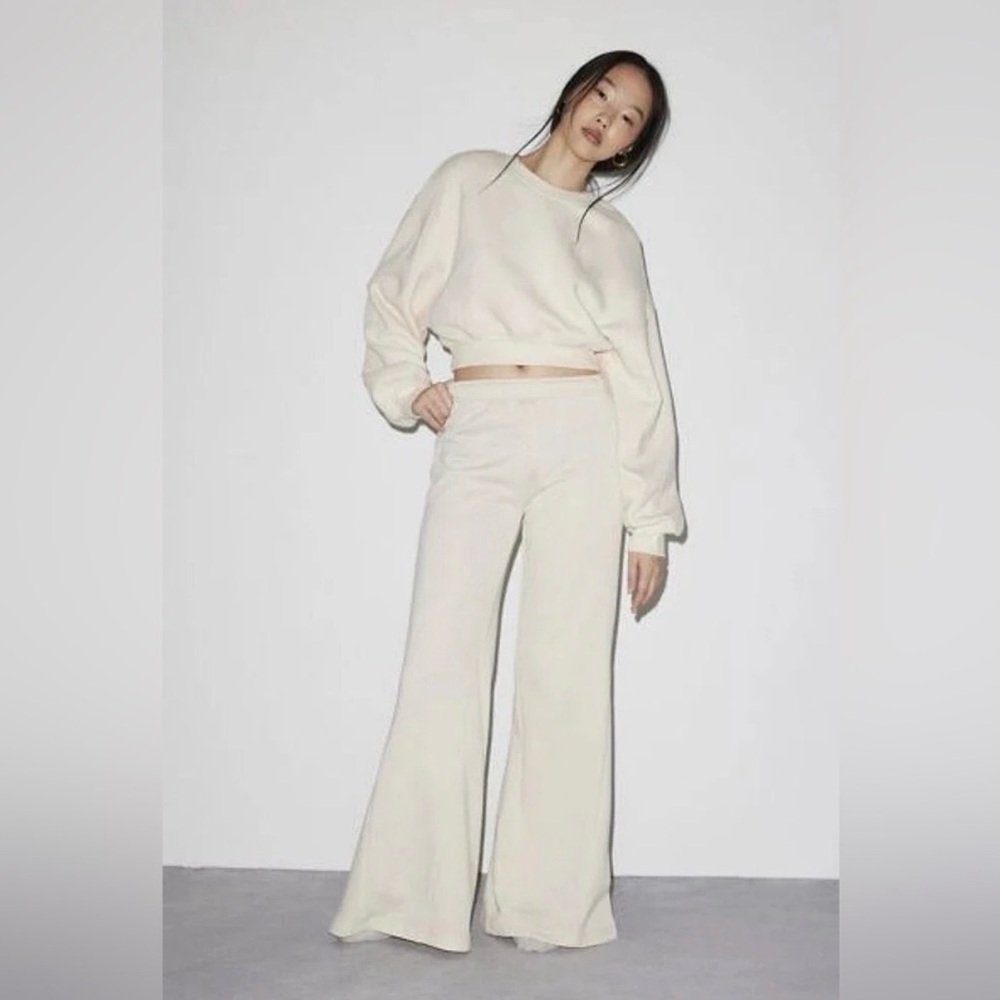 NWT Out From Under Alessia Flared Sweatpants Sz Med… Cropped Top Size Sm